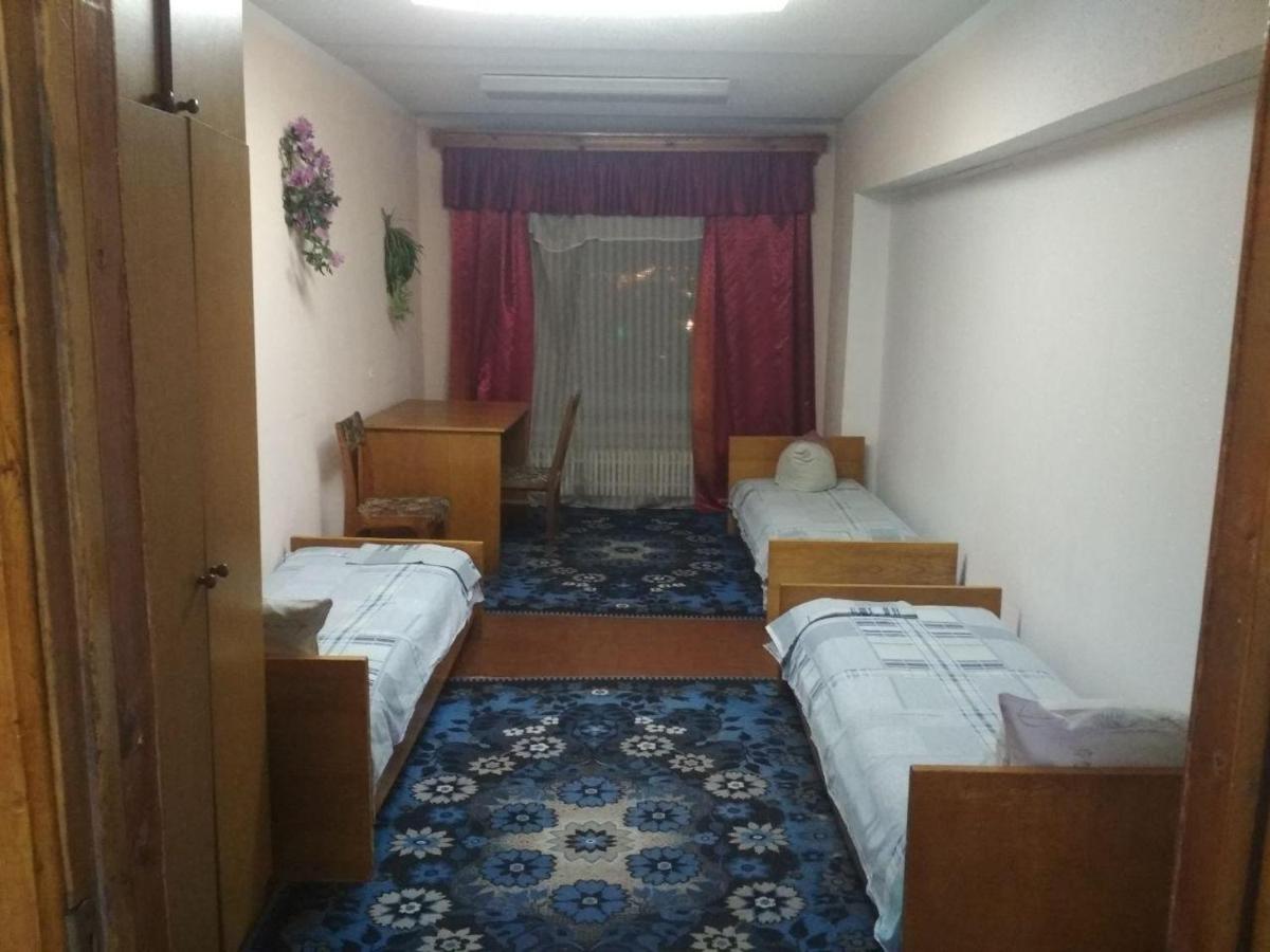 Готель На Автовокзалі Poltava Exterior foto